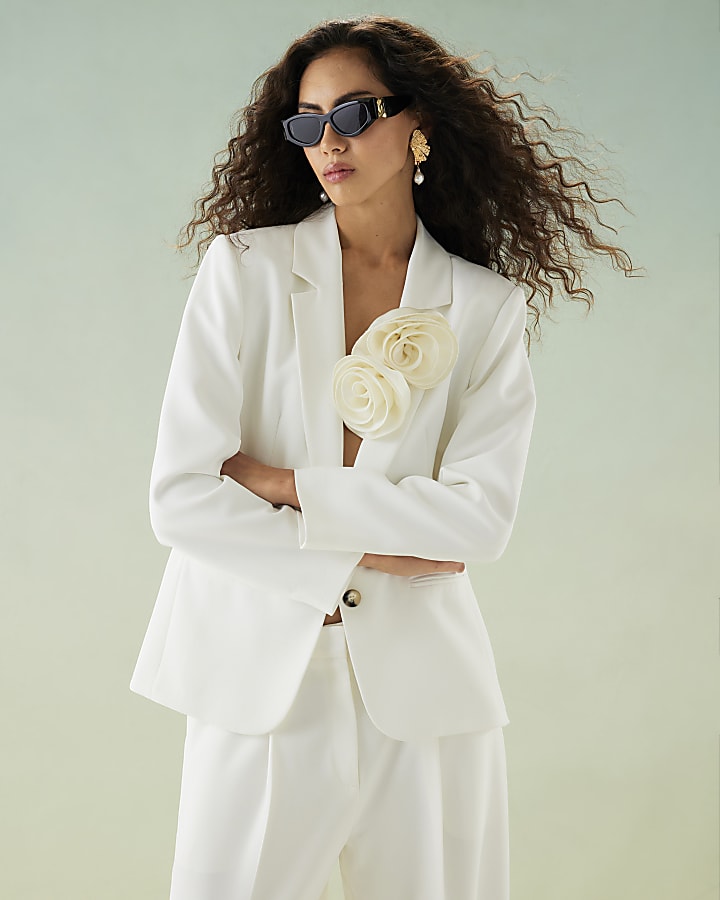 White Edge to Edge Blazer