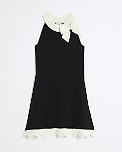 Girls Black Bow Detail Scallop Hem Dress